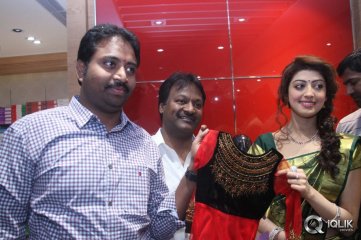 Pranitha Launches RS Brothers Showroom